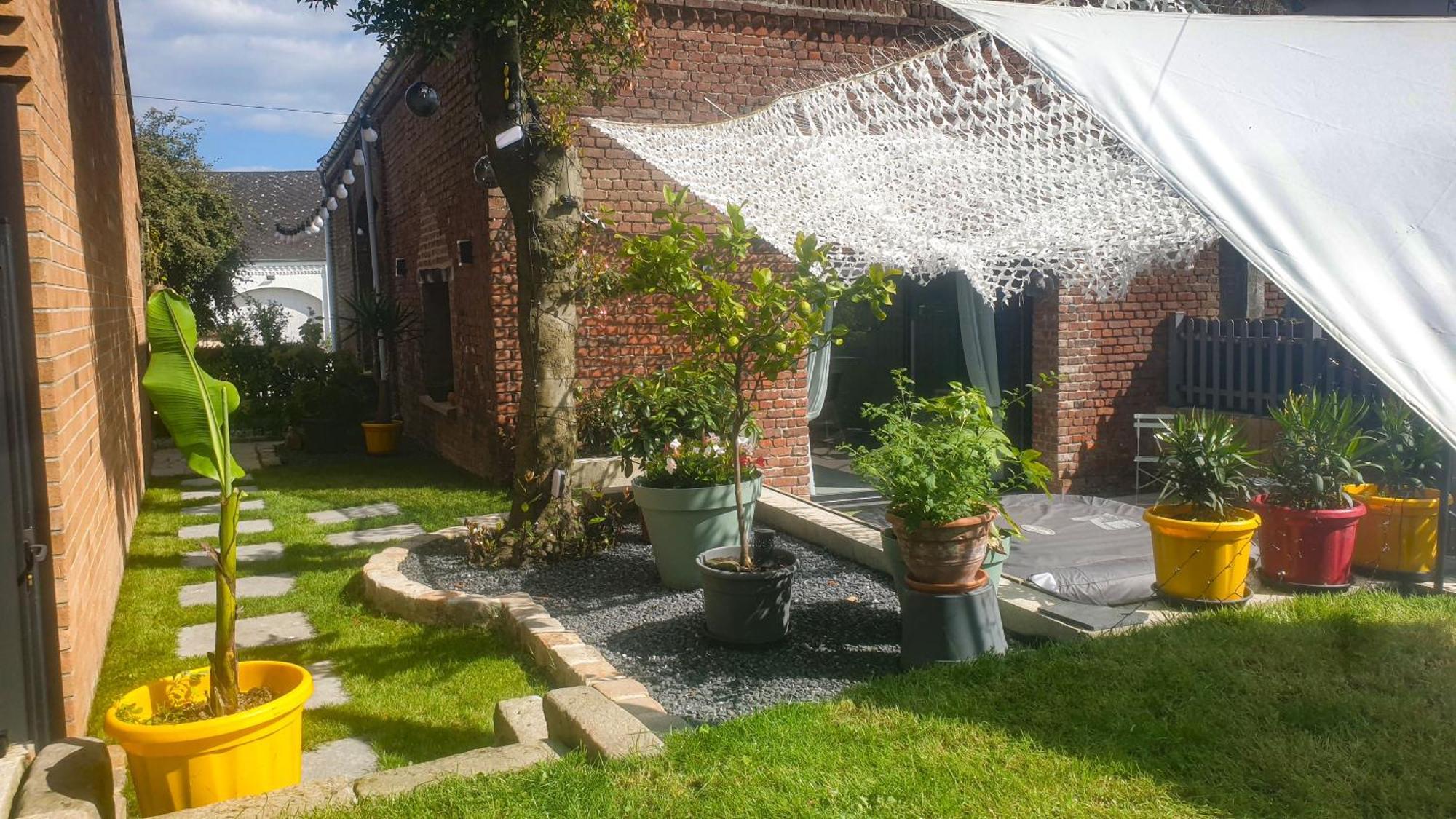 Gary Suite - Studio Cosy, Spa Et Jardin Privatif A 4 Min De Cambrai Awoingt Luaran gambar