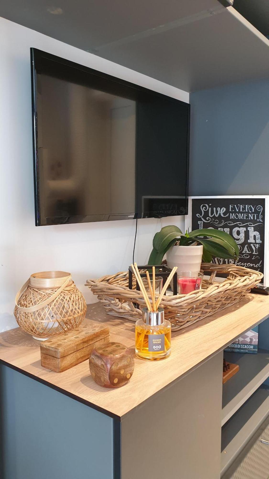 Gary Suite - Studio Cosy, Spa Et Jardin Privatif A 4 Min De Cambrai Awoingt Luaran gambar